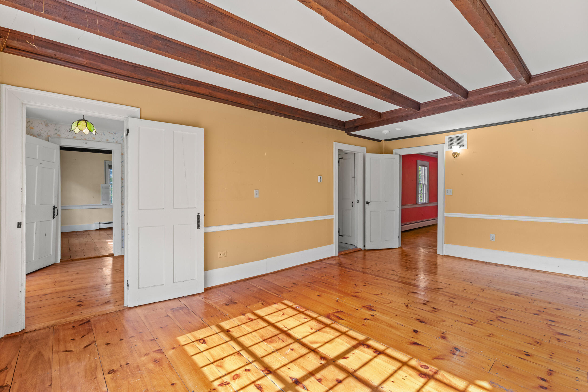 86 Pleasant Street Yarmouth ME 04096