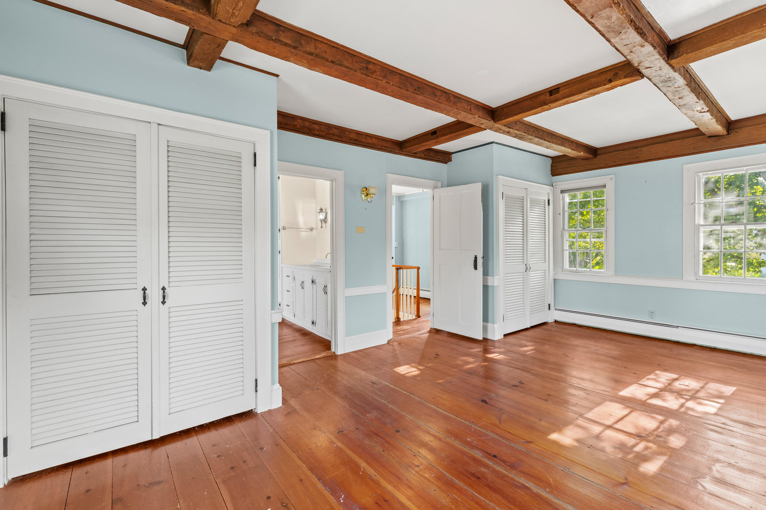 86 Pleasant Street Yarmouth ME 04096