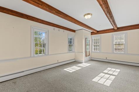 86 Pleasant Street Yarmouth ME 04096