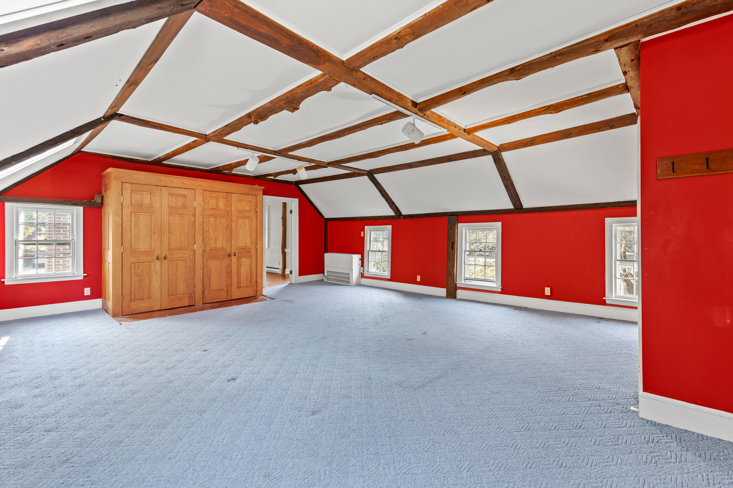 86 Pleasant Street Yarmouth ME 04096