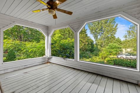 86 Pleasant Street Yarmouth ME 04096