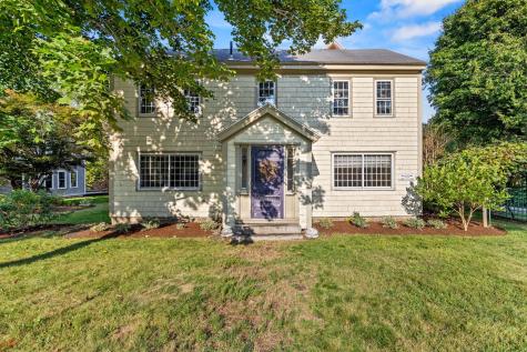 86 Pleasant Street Yarmouth ME 04096