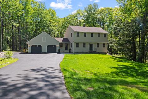 16 Pleasant Valley Road Cumberland ME 04021