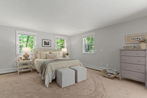 16 Pleasant Valley Road Cumberland ME 04021