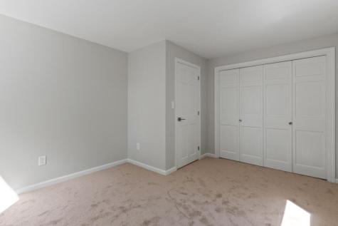 16 Pleasant Valley Road Cumberland ME 04021