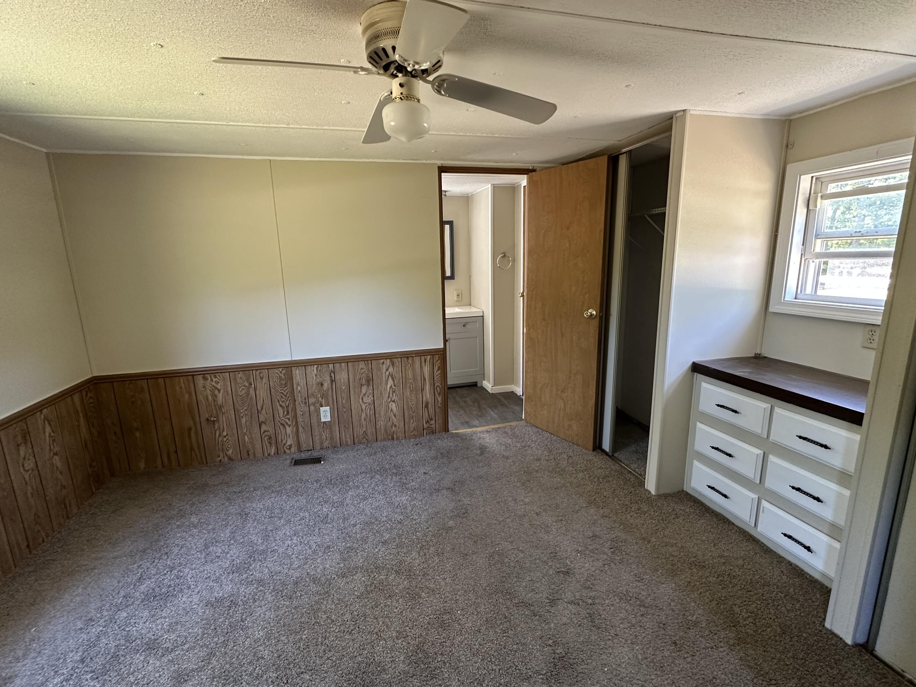 125 Old Thompson Road Buxton ME 04093