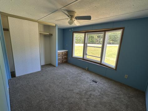 125 Old Thompson Road Buxton ME 04093