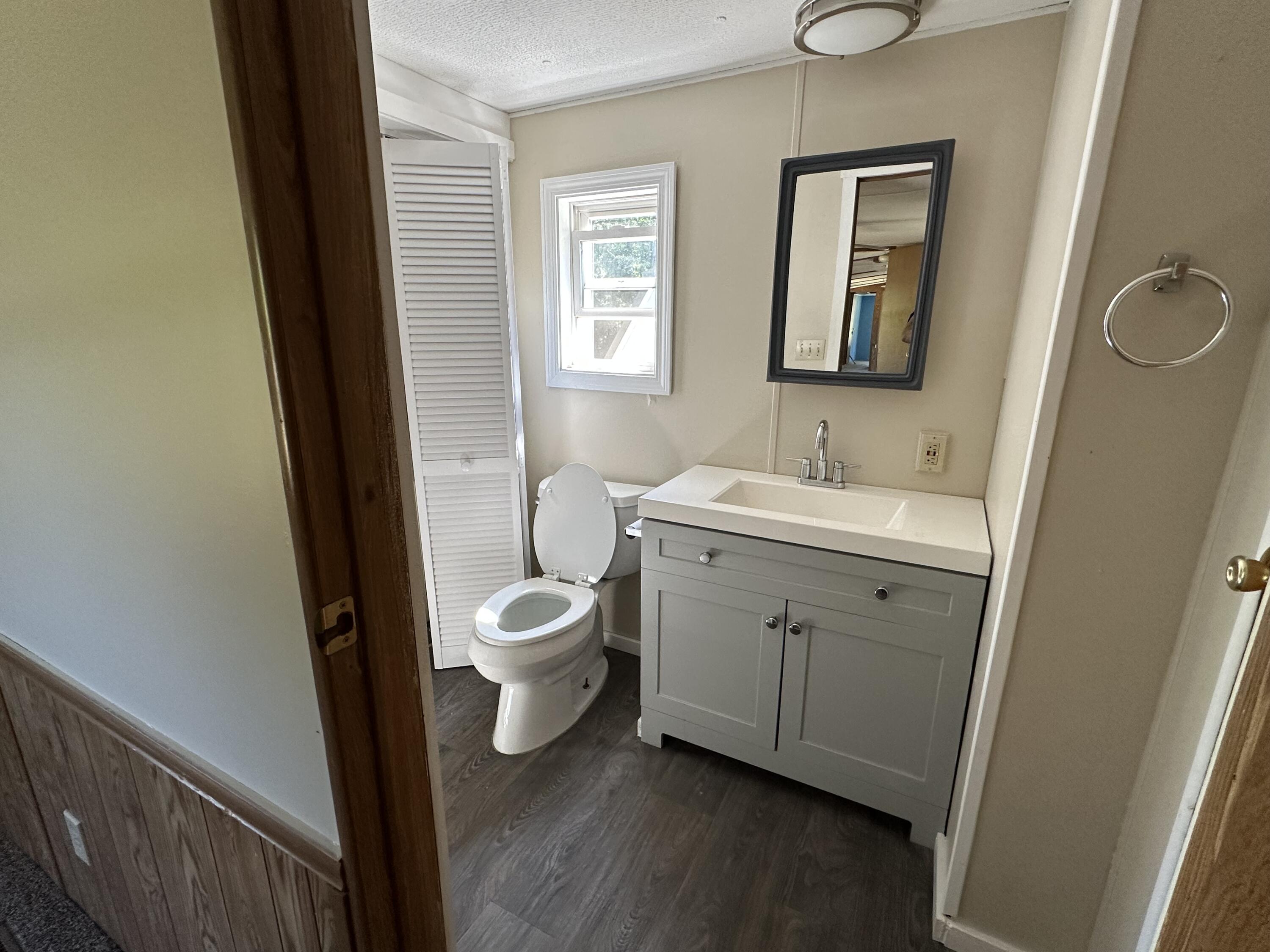 125 Old Thompson Road Buxton ME 04093