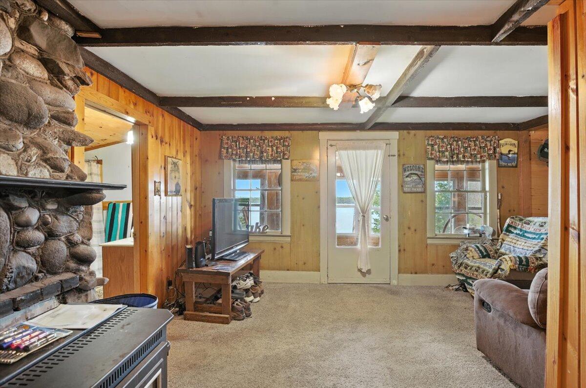19 King Road Vassalboro ME 04989