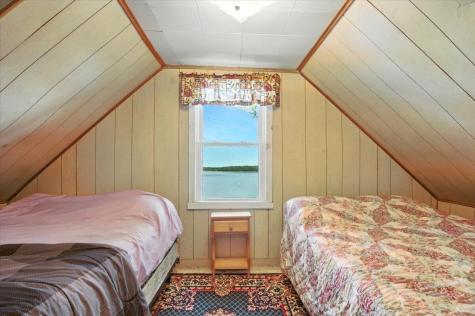 19 King Road Vassalboro ME 04989