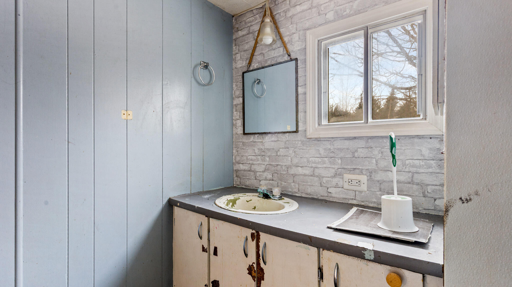 282 Gary Moore Road Ellsworth ME 04605