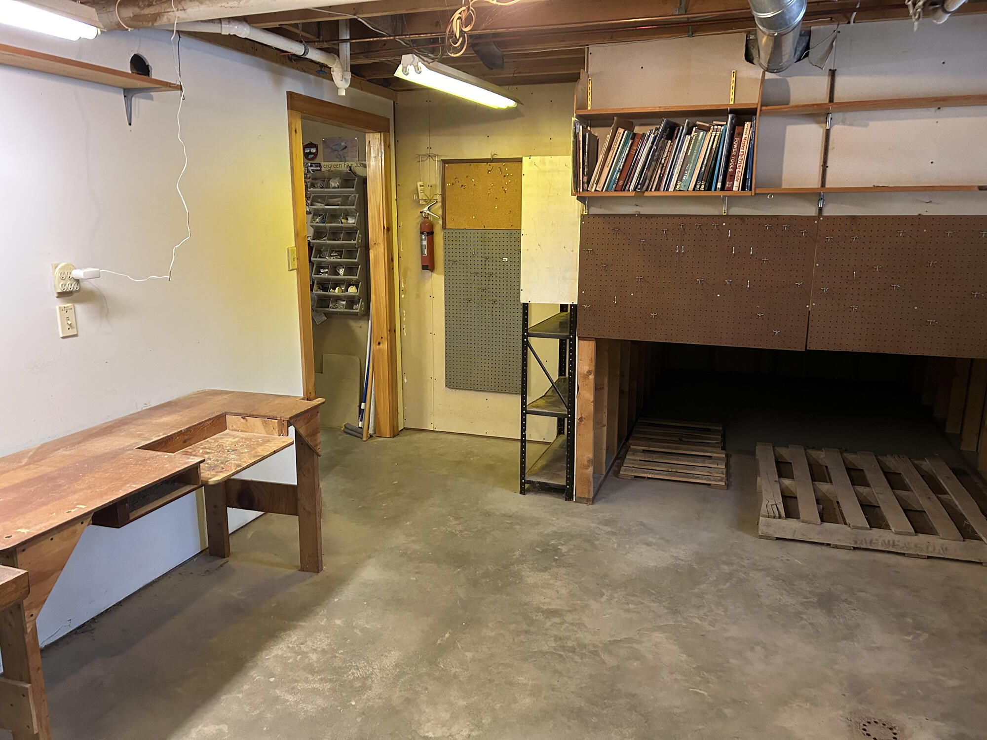 43 Oak Drive Northport ME 04849