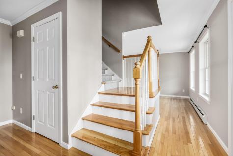 21 Jackies Way Gorham ME 04038