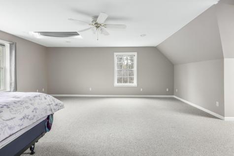 21 Jackies Way Gorham ME 04038