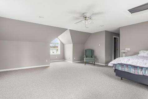 21 Jackies Way Gorham ME 04038