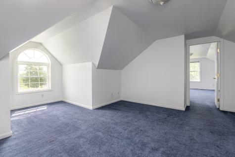 21 Jackies Way Gorham ME 04038