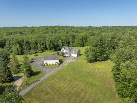 21 Jackies Way Gorham ME 04038
