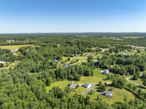 21 Jackies Way Gorham ME 04038