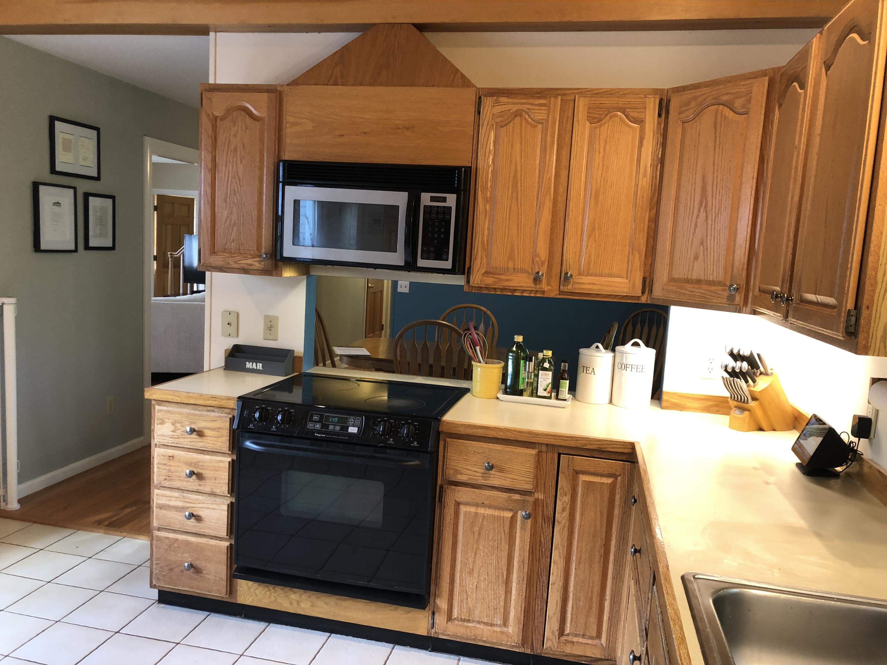 10 Robinson Drive Rockport ME 04856