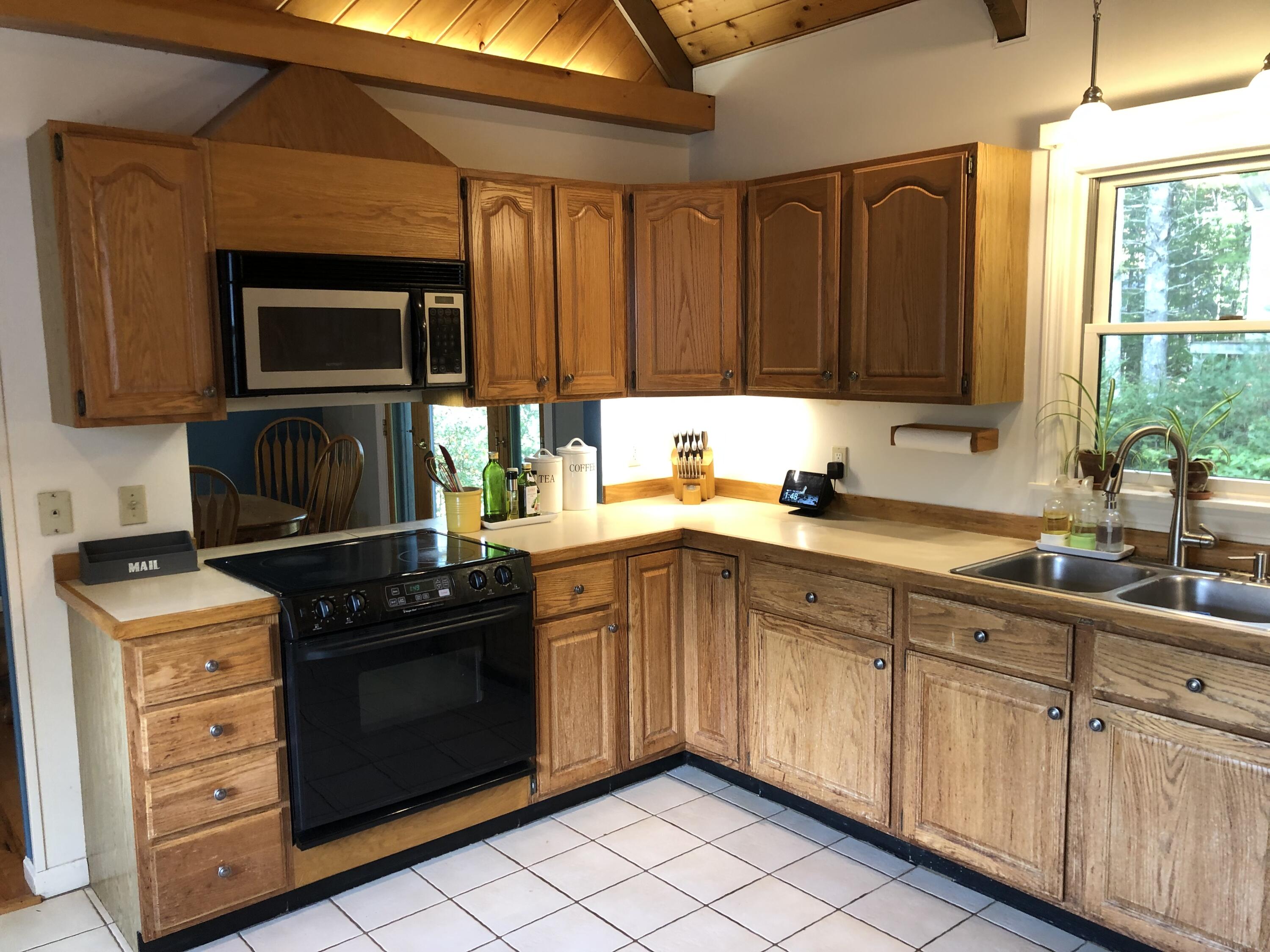 10 Robinson Drive Rockport ME 04856