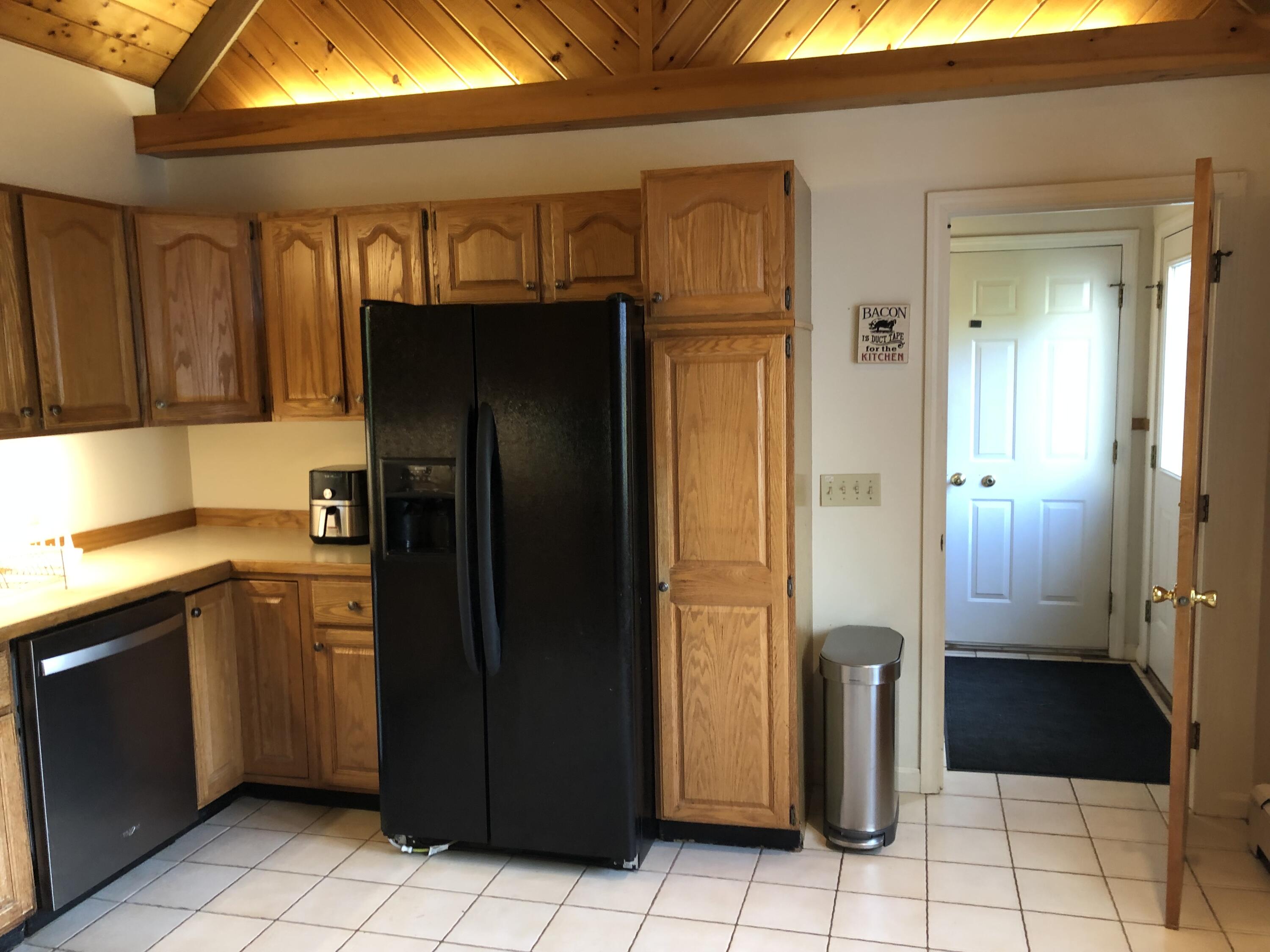 10 Robinson Drive Rockport ME 04856