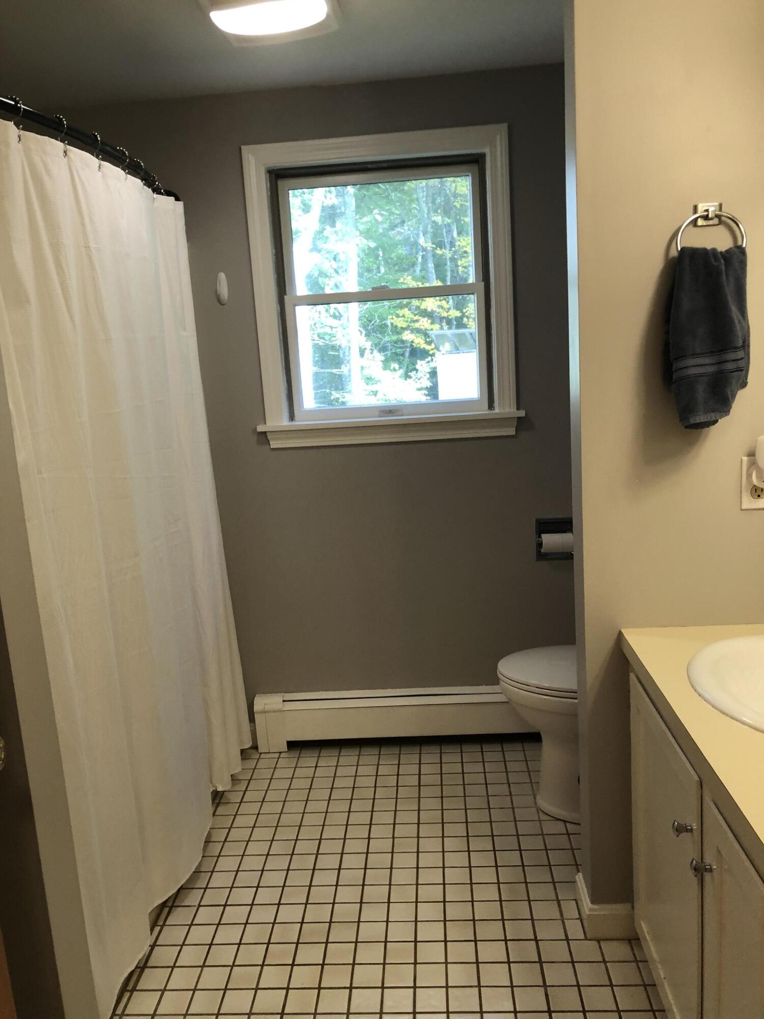 10 Robinson Drive Rockport ME 04856