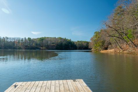 16 Veronica Lane Falmouth ME 04105