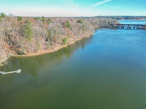 16 Veronica Lane Falmouth ME 04105