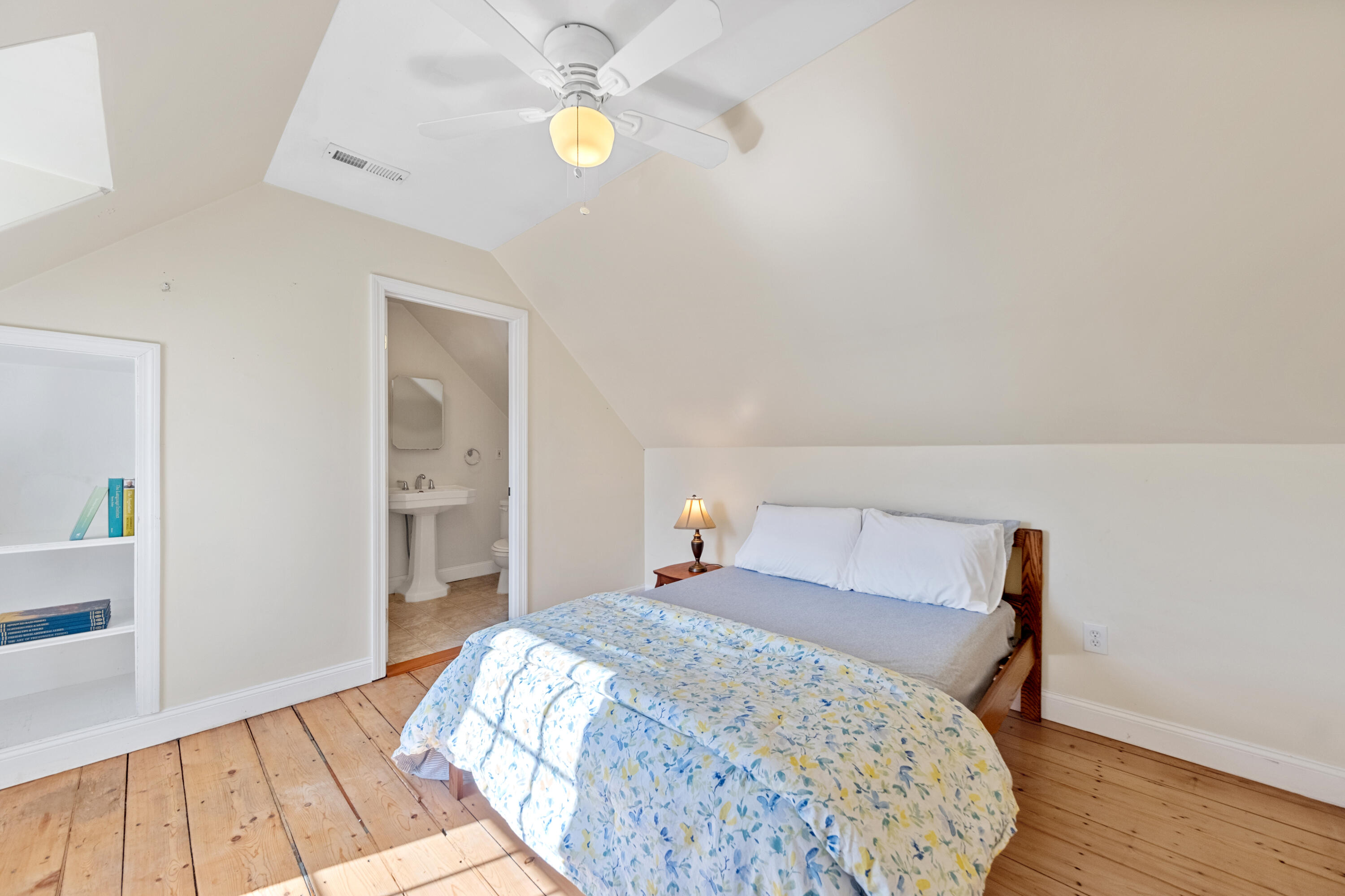348 Broadway Rockland ME 04841
