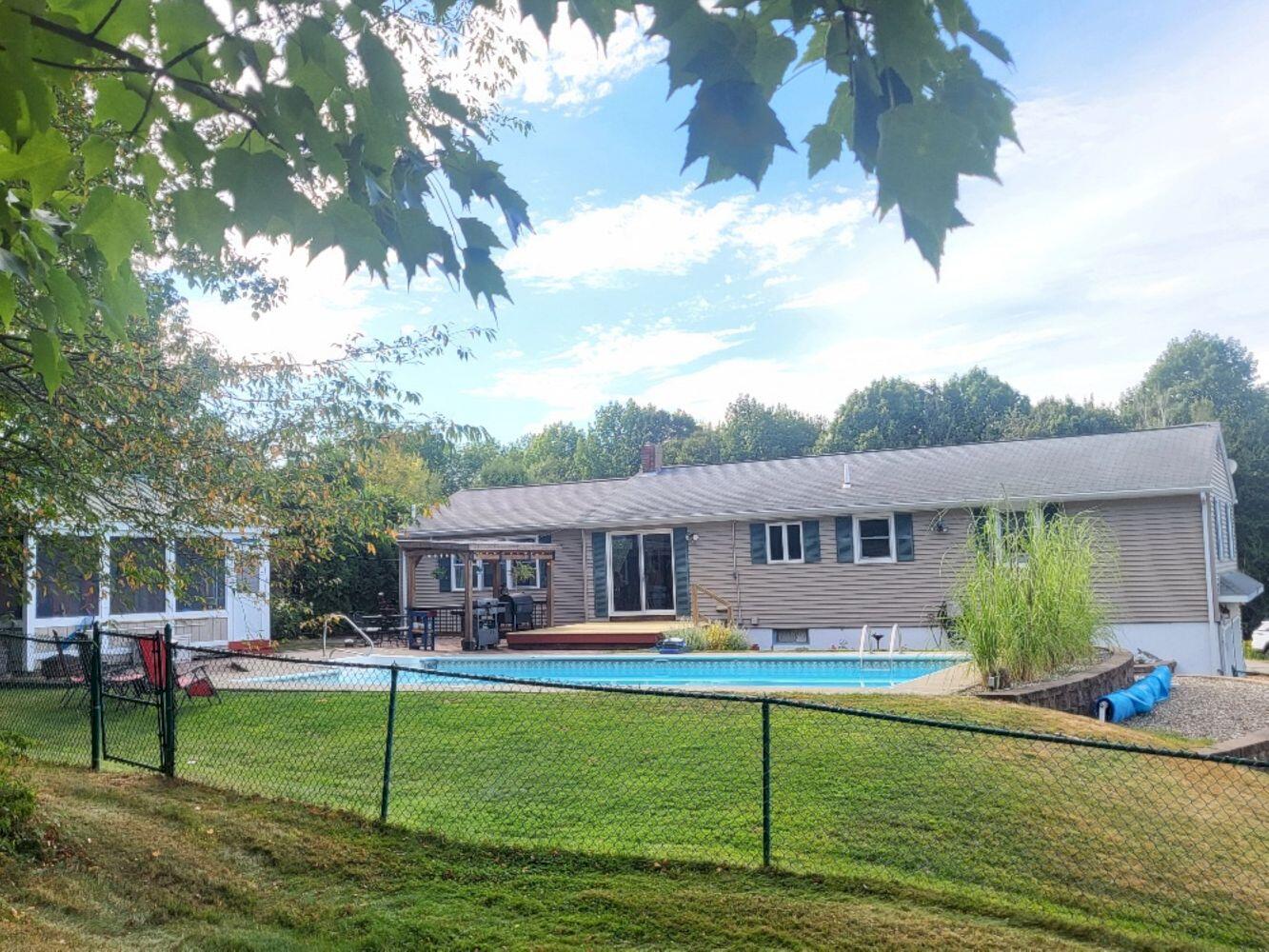 113 Seminole Drive Farmington ME 04938