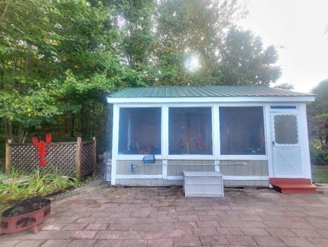 113 Seminole Drive Farmington ME 04938