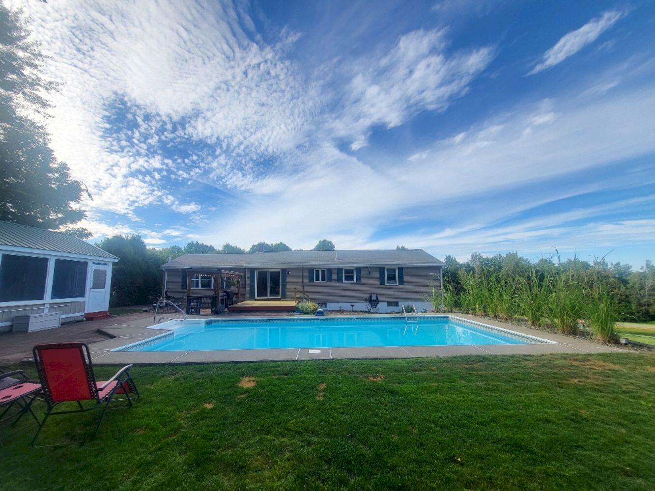 113 Seminole Drive Farmington ME 04938