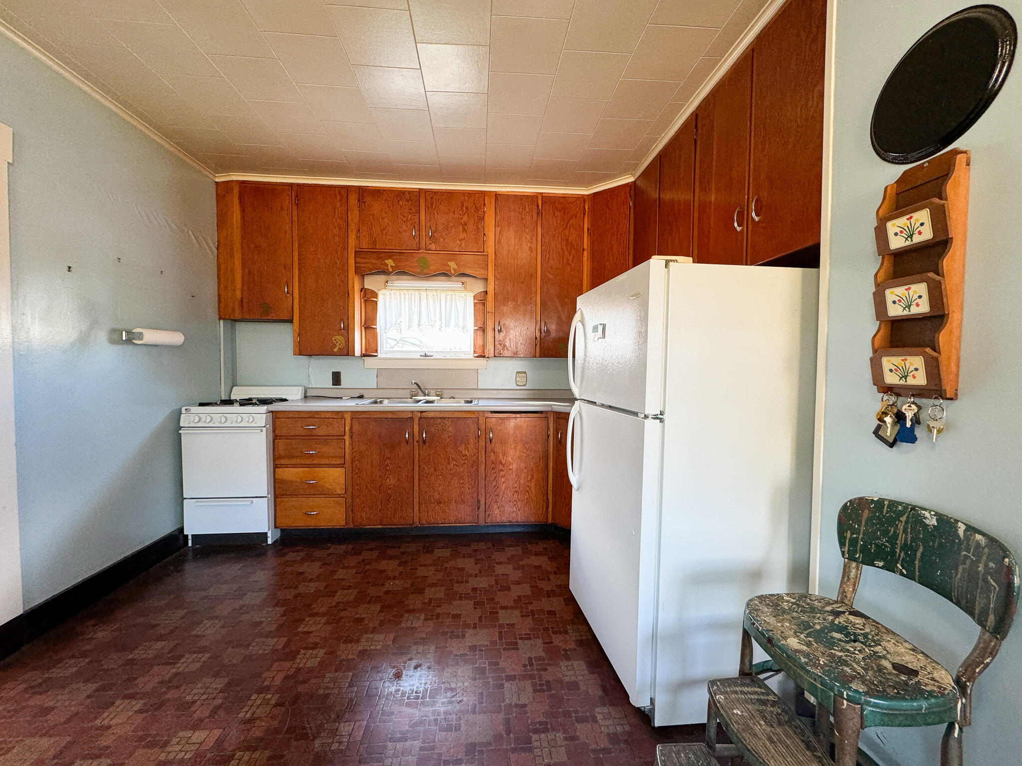 27 Riverside Street Kingfield ME 04947