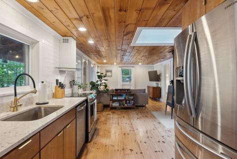 82 Harbor Road Naples ME 04055