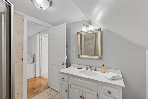 124 Mitchell Road South Portland ME 04106