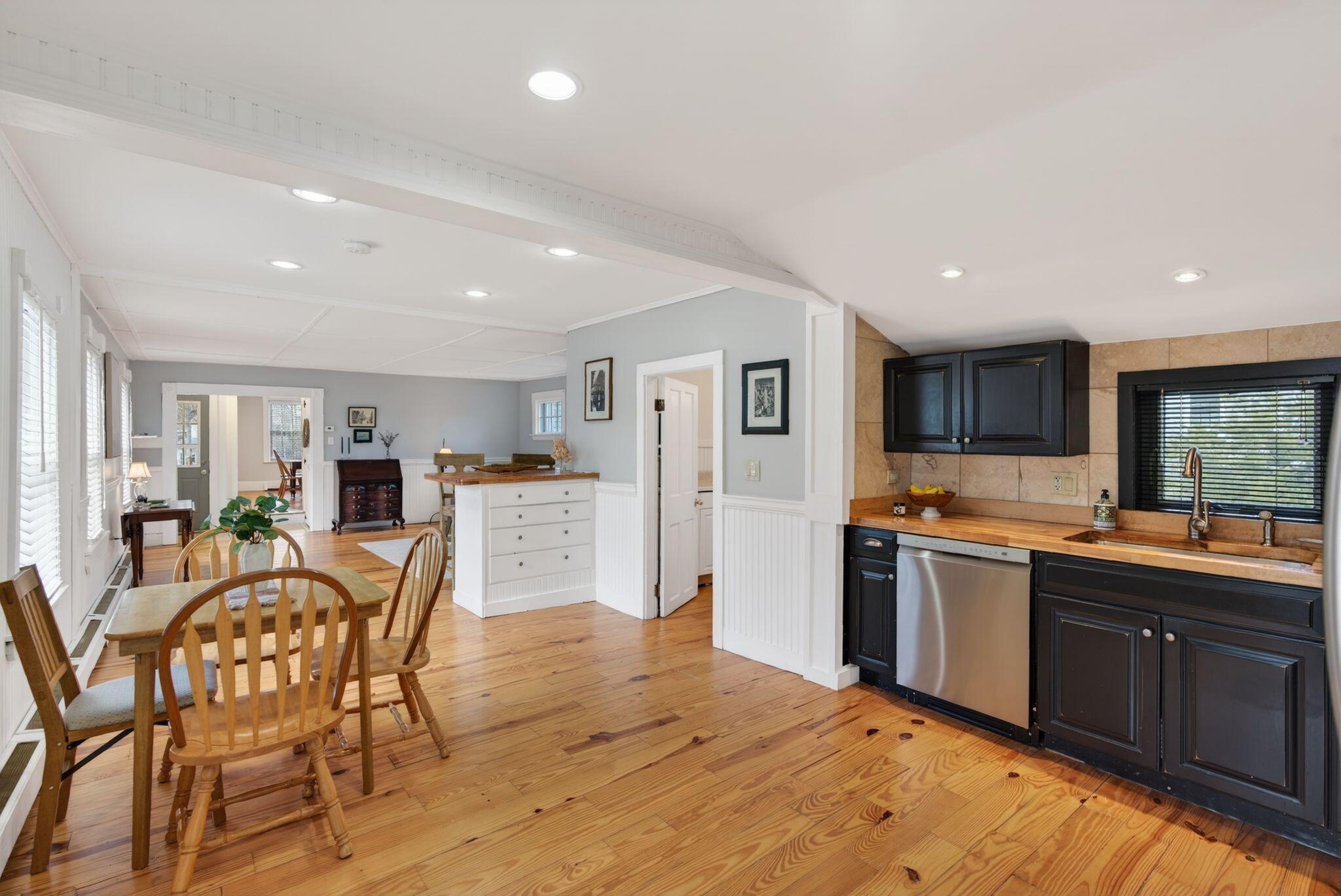 124 Mitchell Road South Portland ME 04106