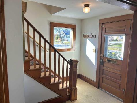 208 7th Street Bangor ME 04401