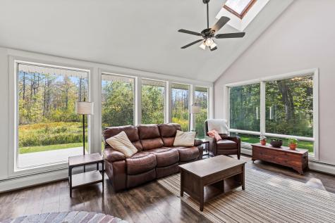 1083 Roosevelt Trail Windham ME 04062