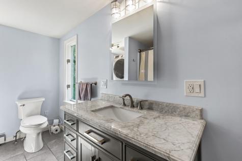 1083 Roosevelt Trail Windham ME 04062