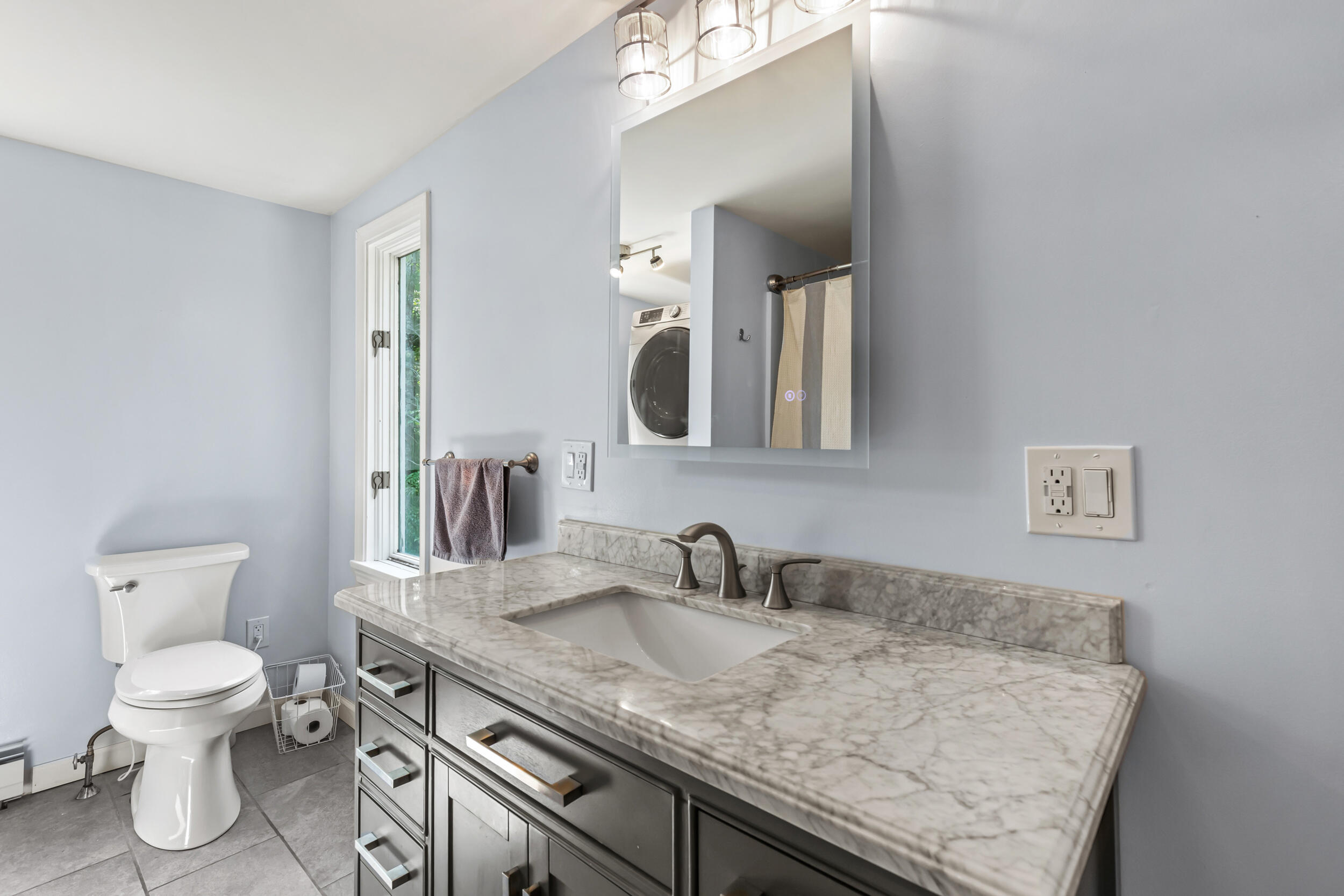 1083 Roosevelt Trail Windham ME 04062