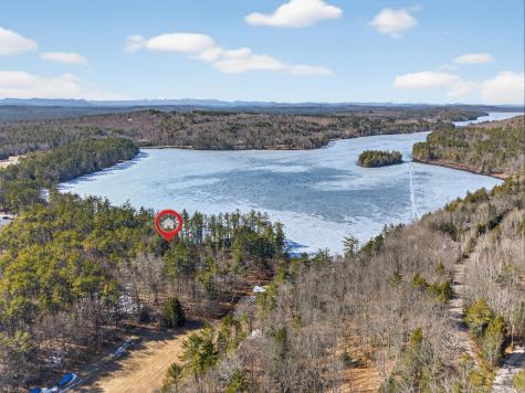 25 Katheryn Boulevard Casco ME 04015