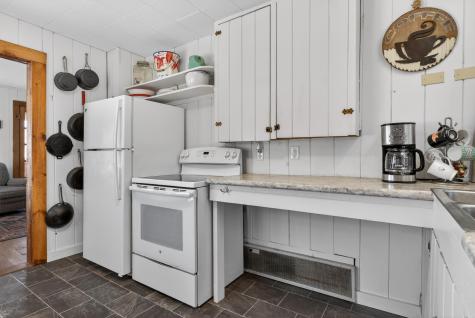 25 Katheryn Boulevard Casco ME 04015