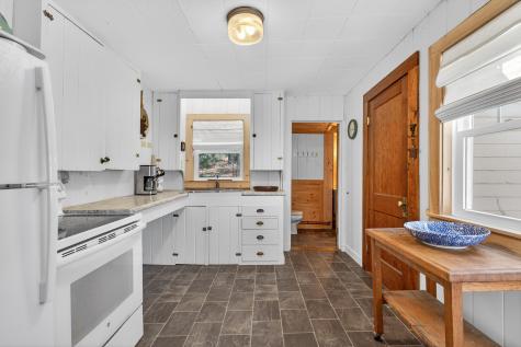 25 Katheryn Boulevard Casco ME 04015