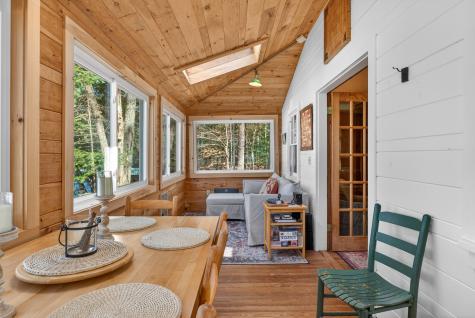 25 Katheryn Boulevard Casco ME 04015