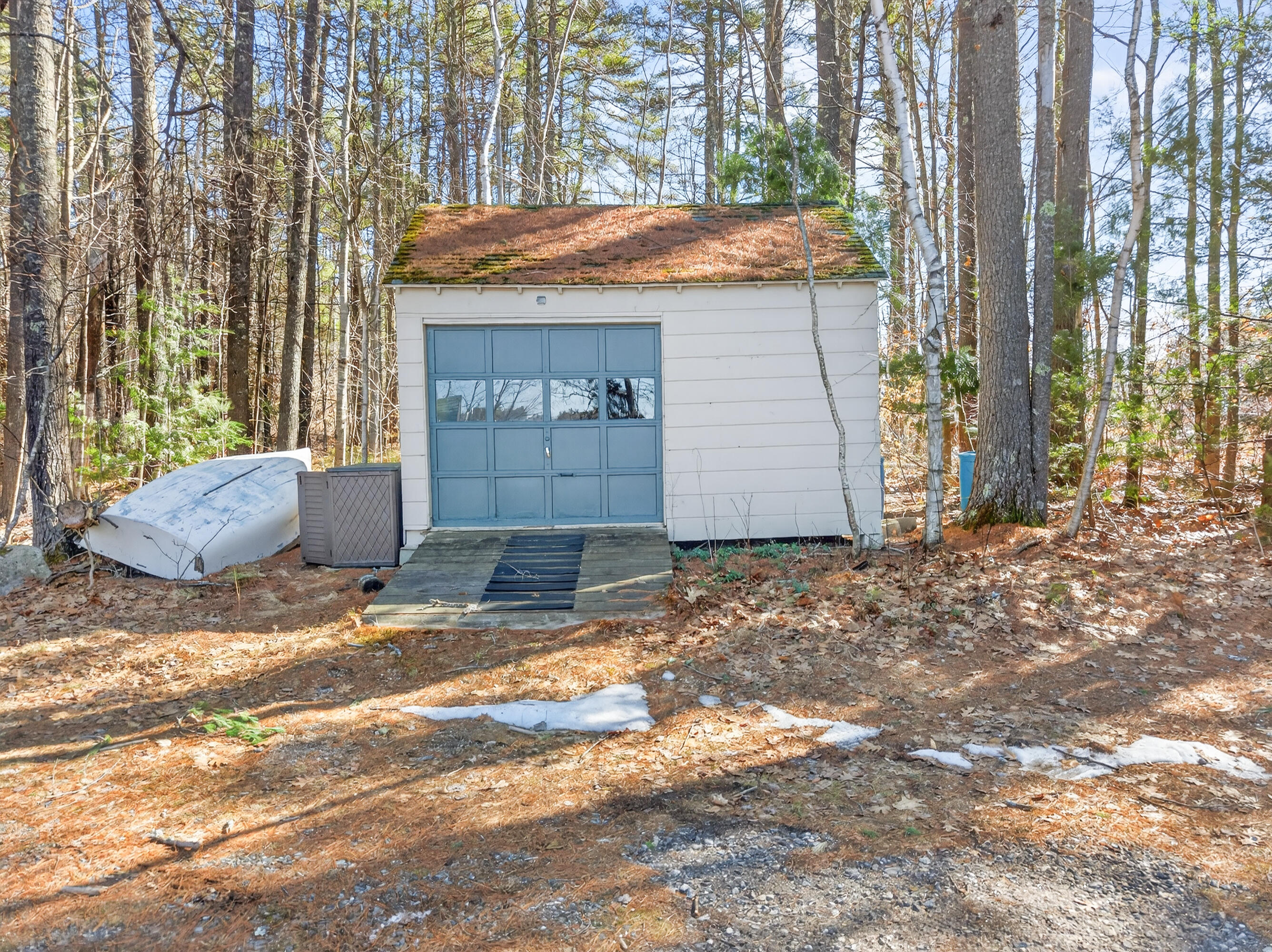 25 Katheryn Boulevard Casco ME 04015