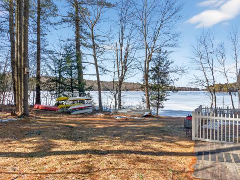 25 Katheryn Boulevard Casco ME 04015