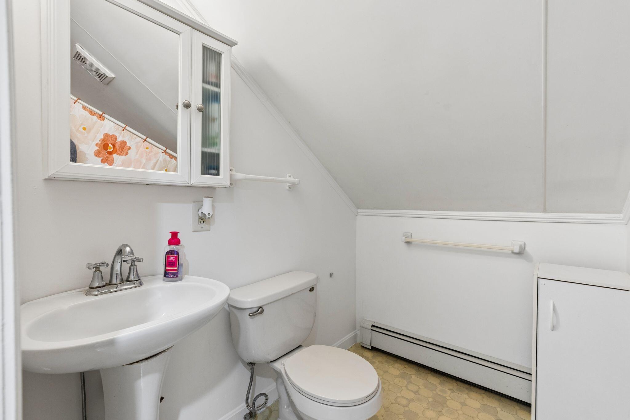 8 Center Street Lisbon ME 04252