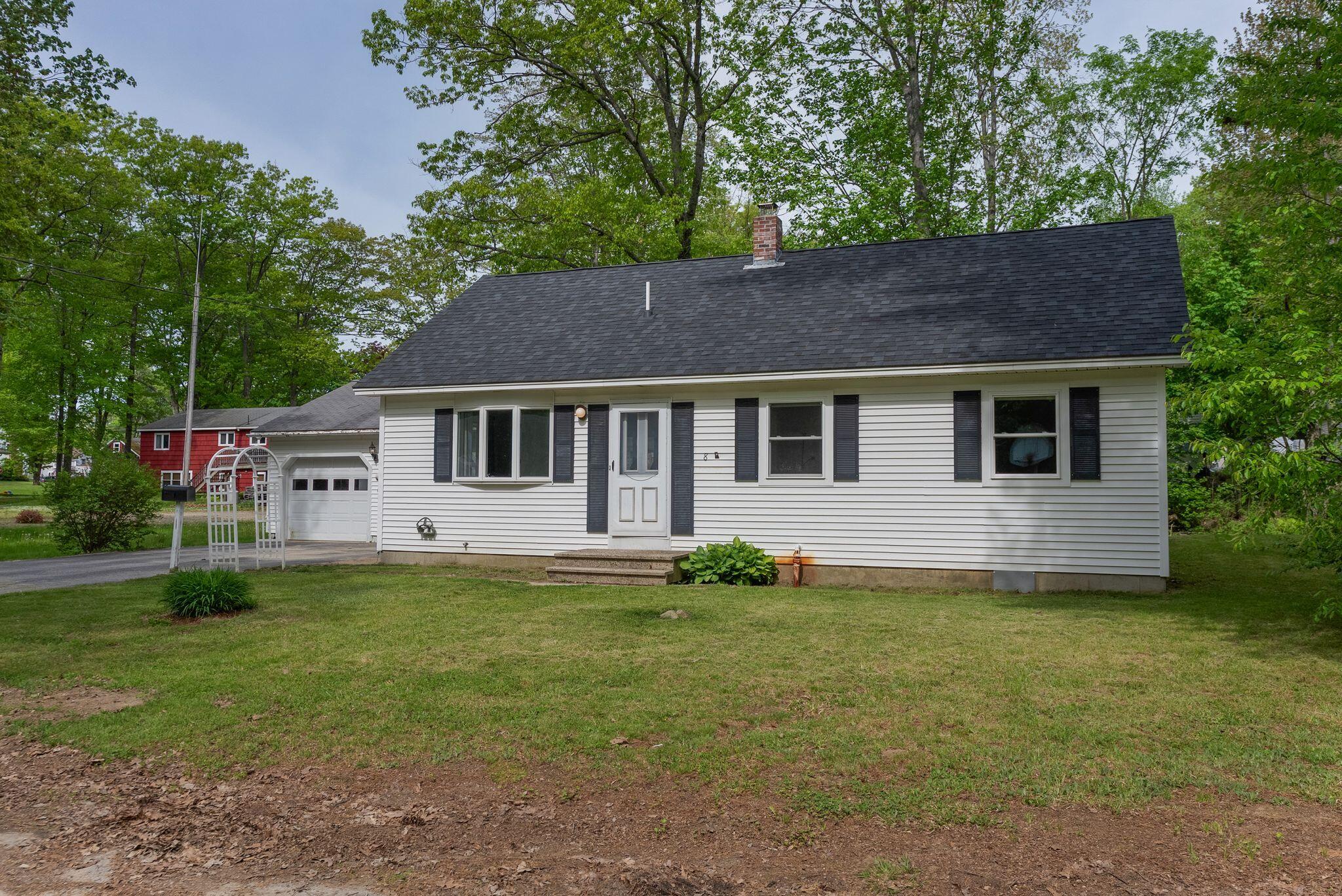 8 Center Street Lisbon ME 04252