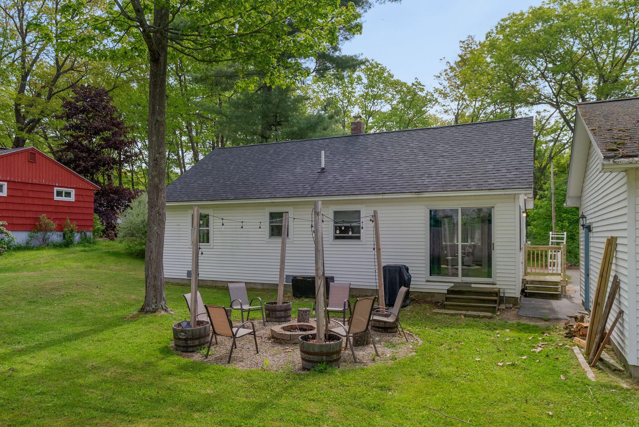 8 Center Street Lisbon ME 04252