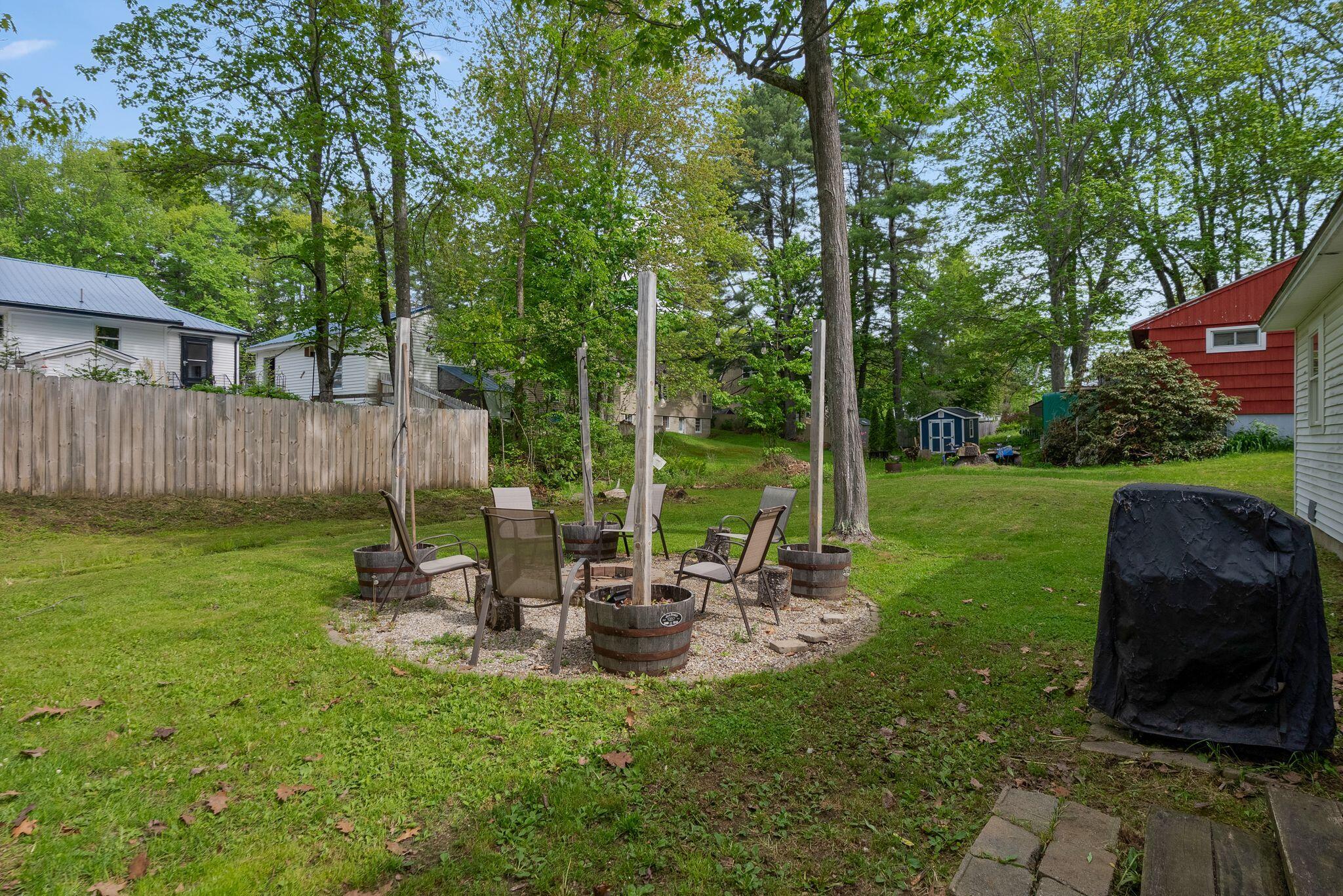 8 Center Street Lisbon ME 04252